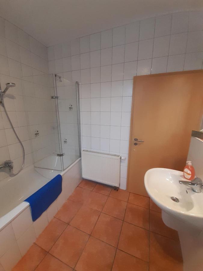 Fe Wo Am Alten Rathaus Andernach Kültér fotó