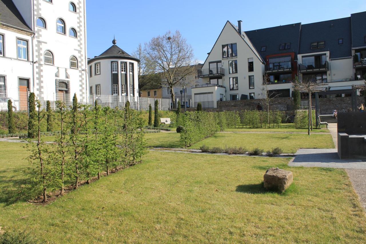 Fe Wo Am Alten Rathaus Andernach Kültér fotó