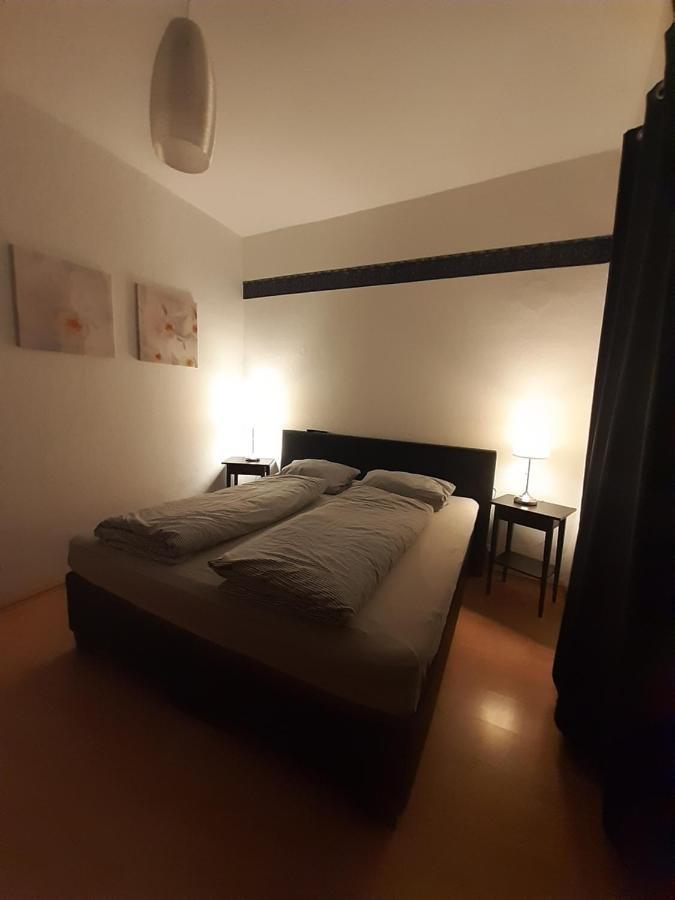 Fe Wo Am Alten Rathaus Andernach Kültér fotó