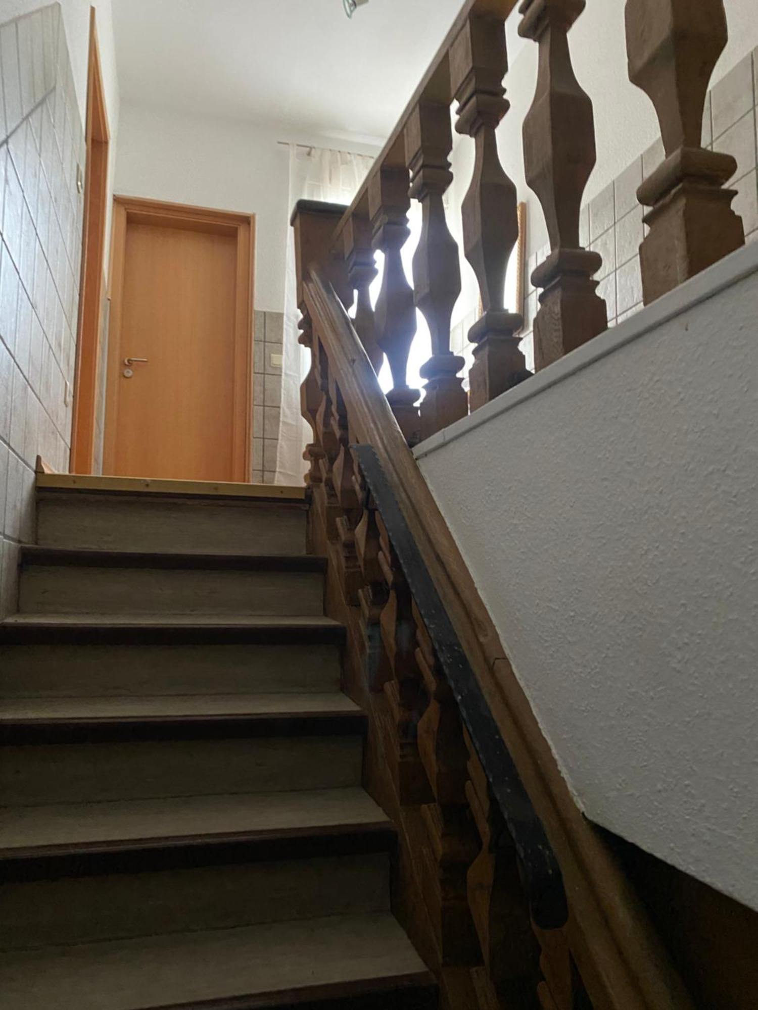 Fe Wo Am Alten Rathaus Andernach Kültér fotó